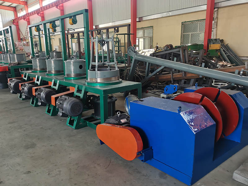 拔絲機的操作前注意事項 拔絲機的操作前注意事項